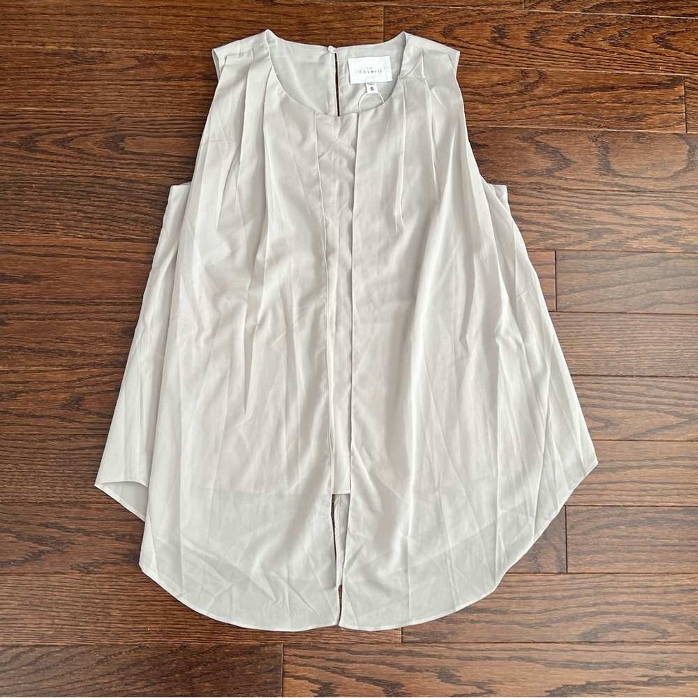 The Coverii Sleeveless Blouse